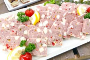 ミートテリーヌ（チーズ入り）