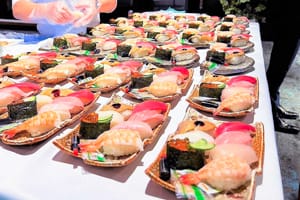 江戸前寿司盛合せ5貫（本マグロ、イカ、エビ、穴子、いくら）